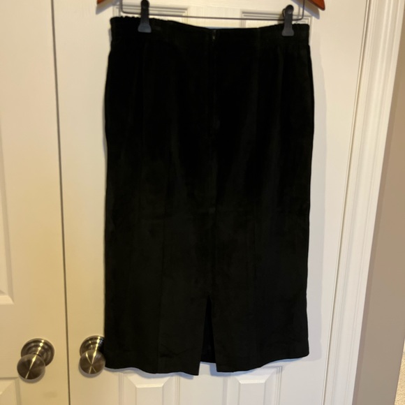 Vintage Danier Black Leather Midi Skirt Sz 12 - Picture 3 of 14